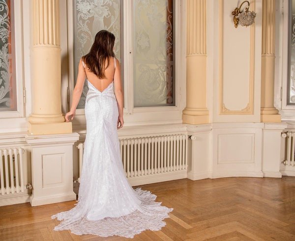Tips for choosing elegant wedding attire